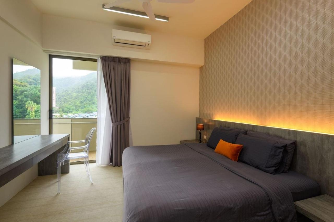 By The Sea Beach Front Apartment Batu Ferringhi Exterior photo
