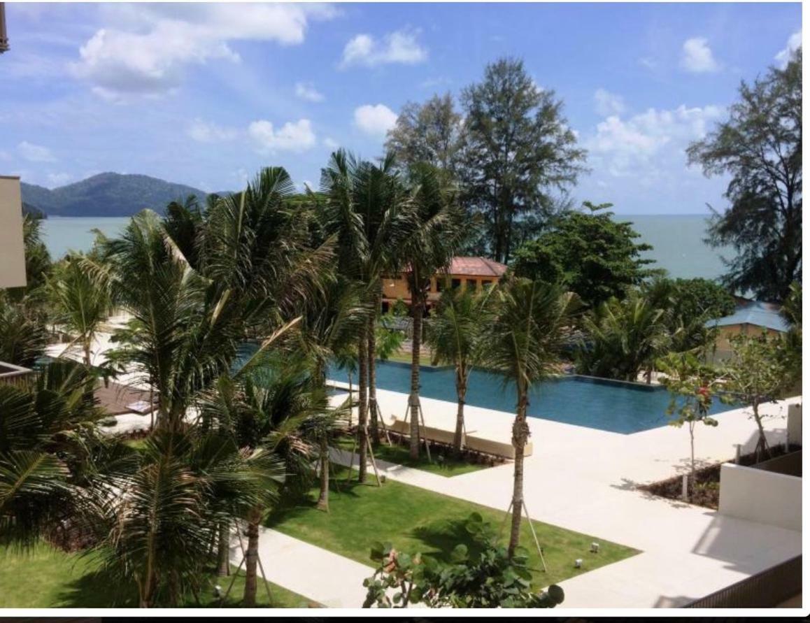 By The Sea Beach Front Apartment Batu Ferringhi Exterior photo